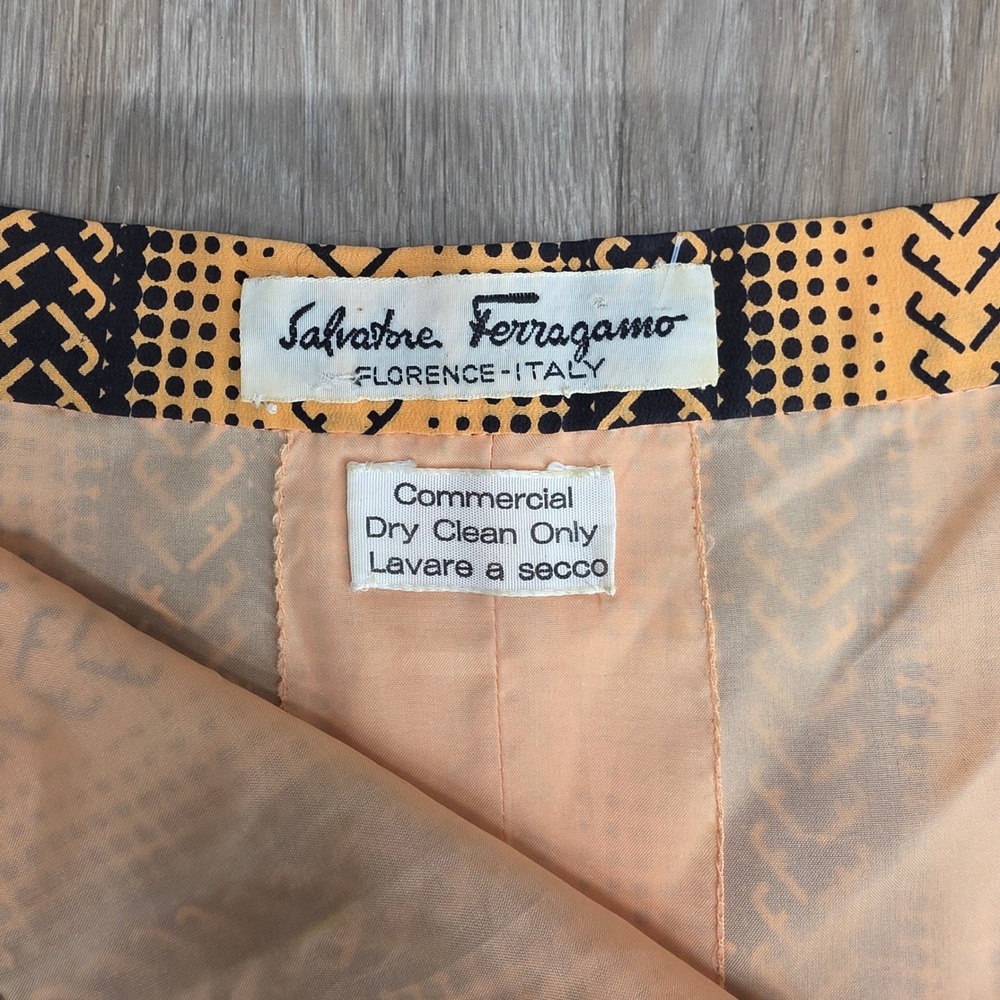 Salvatore‎ Ferragamo Vintage Size 6 Silk Skirt Orange Black Geometric Stripe - Picture 2 of 7